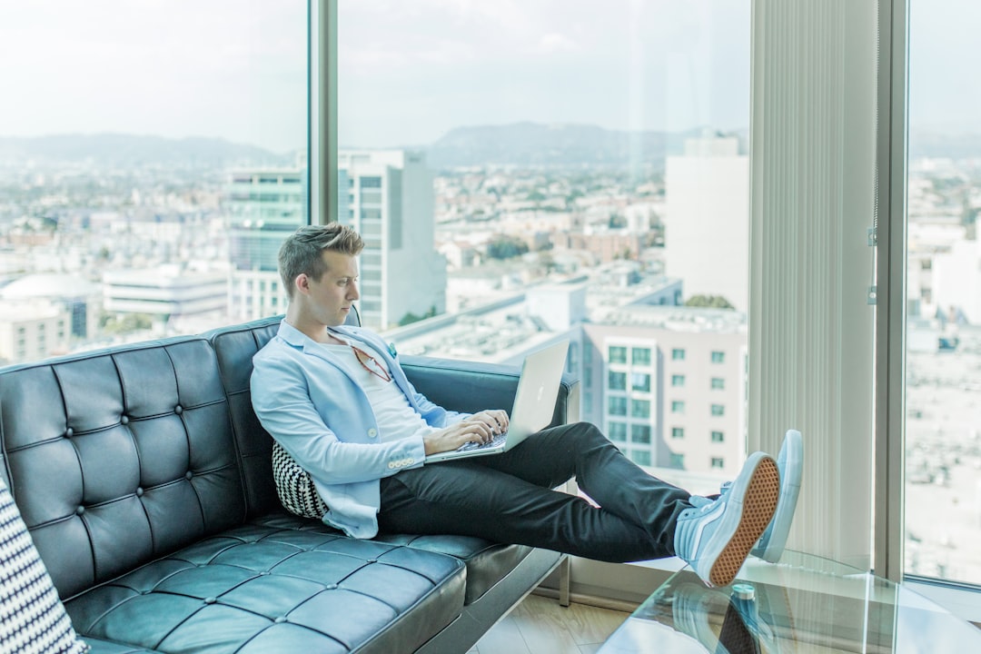 Photo Virtual assistant
